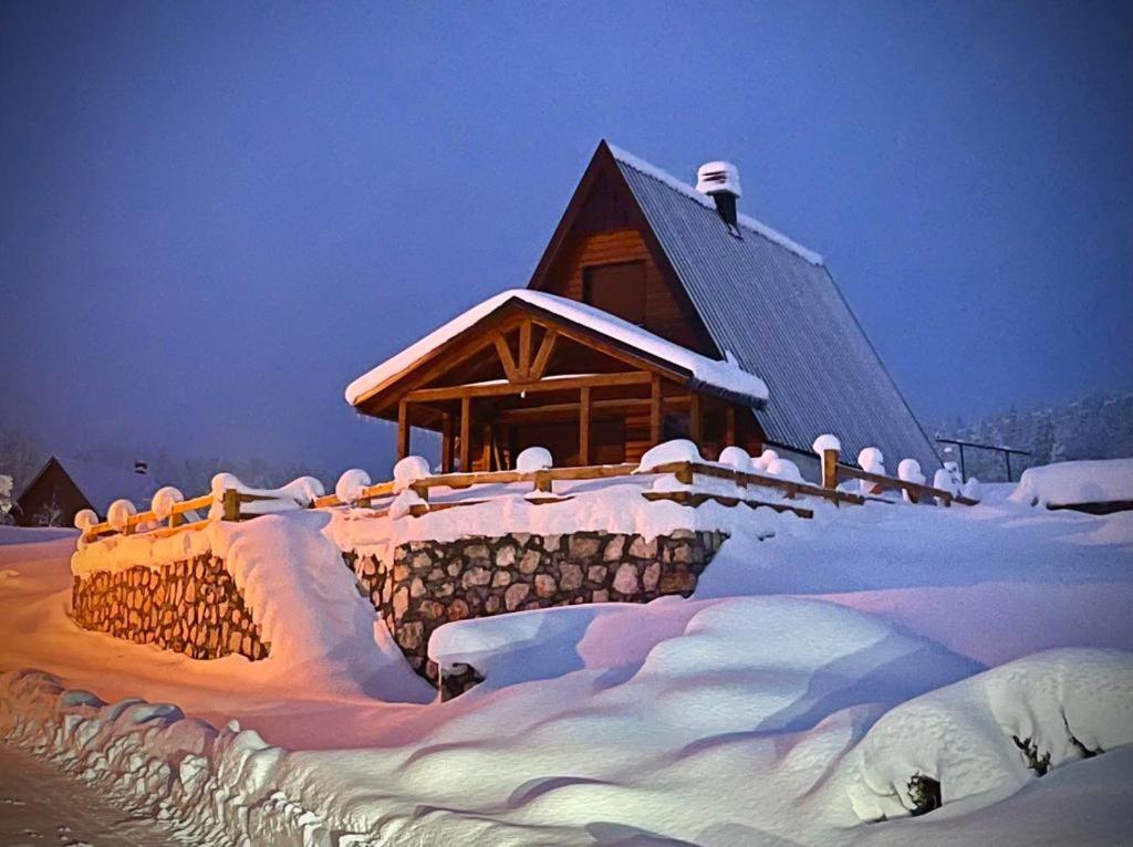 Vacation Home Lena Žabljak Buitenkant foto
